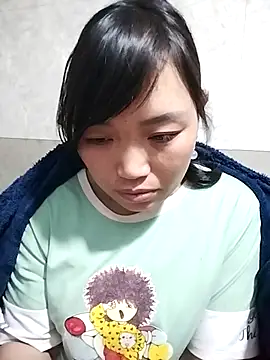 Snapshot of lia-coy chatting on 02-05-26, 10:58 lia-coy online show from 02-05-26, 10:58