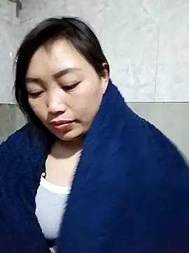 Snapshot of lia-coy chatting on 02-06-26, 11:30 lia-coy online show from 02-06-26, 11:30