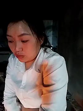 Snapshot of lia-coy chatting on 02-16-26, 12:51 lia-coy online show from 02-16-26, 12:51