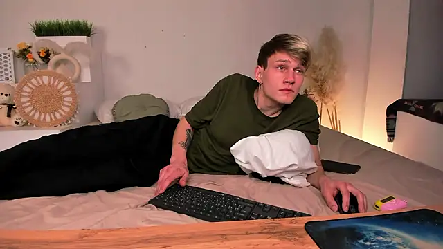 Volan Starts online show from 02-15-26, 07:51