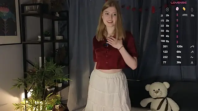 Snapshot of LanaRoxxy chatting on 02-13-26, 11:17 LanaRoxxy online show from 02-13-26, 11:17