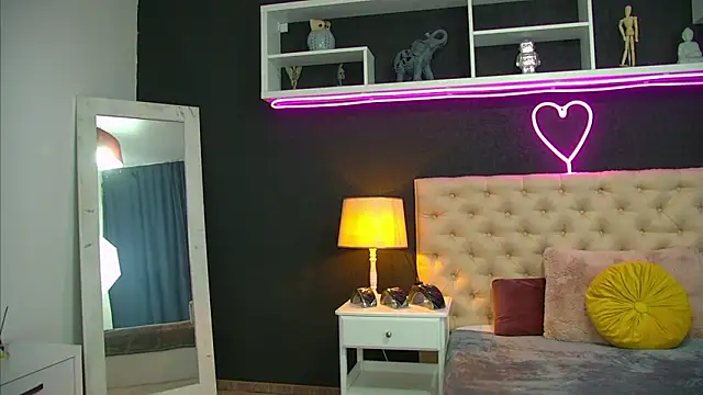 TaniaKaverina online show from 02-18-26, 05:36