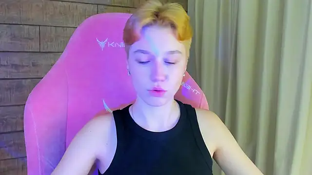 Snapshot of AgataGate chatting on 02-03-26, 03:17 AgataGate online show from 02-03-26, 03:17