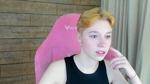 Snapshot of AgataGate chatting on 02-05-26, 03:05 AgataGate online show from 02-05-26, 03:05