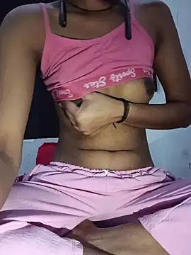 Snapshot of muskan-143 chatting on 02-17-26, 11:33 muskan-143 online show from 02-17-26, 11:33