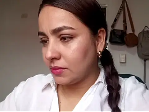 lunitahoney13 online show from 02-20-26, 12:49