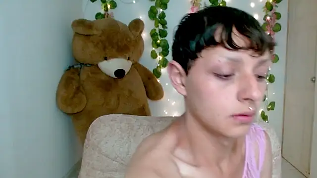 Snapshot of princess1609 chatting on 02-14-26, 12:46 princess1609 online show from 02-14-26, 12:46