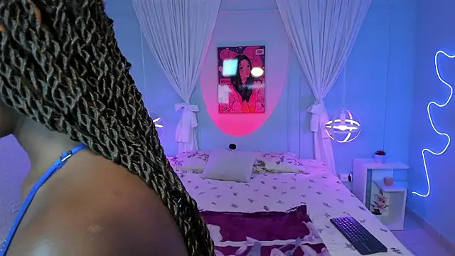 naomi campell online show from 02-09-26, 07:29