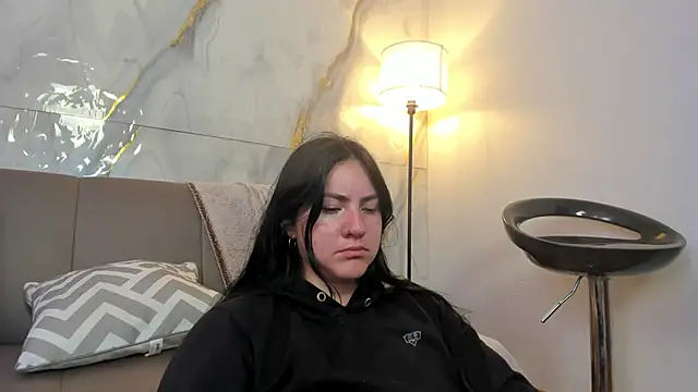 JeniferPowell nm online show from 02-12-26, 06:25