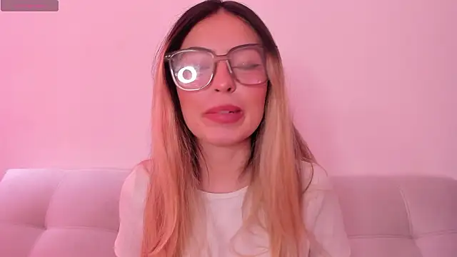 Fernanda aaaa online show from 03-19-26, 04:00