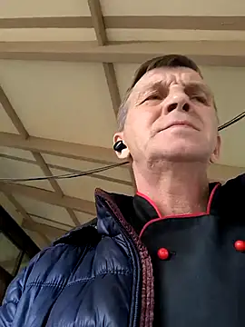 Snapshot of andrei73200 chatting on 02-01-26, 07:51 andrei73200 online show from 02-01-26, 07:51