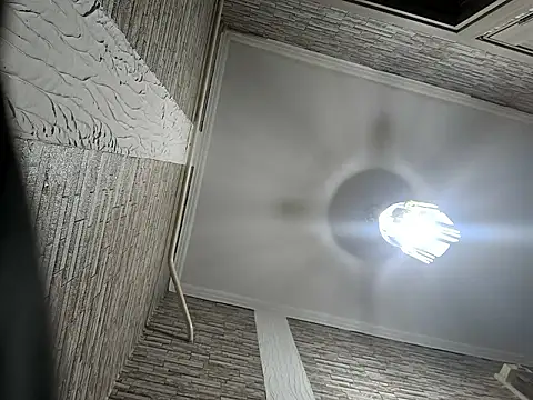 Snapshot of andrei73200 chatting on 02-11-26, 04:23 andrei73200 online show from 02-11-26, 04:23