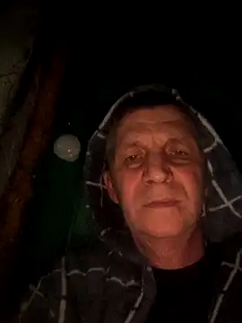 Snapshot of andrei73200 chatting on 02-17-26, 05:19 andrei73200 online show from 02-17-26, 05:19