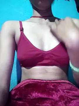 Juli cut online show from 02-13-26, 03:19