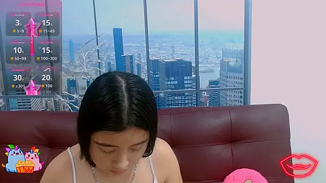 angelhotlatina18 online show from 02-10-26, 11:47