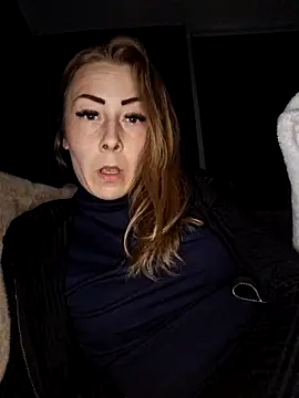 dewimp1 online show from 04-18-26, 07:51