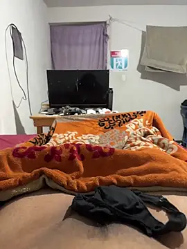 Snapshot of Escanor1201 chatting on 02-11-26, 06:40 Escanor1201 online show from 02-11-26, 06:40