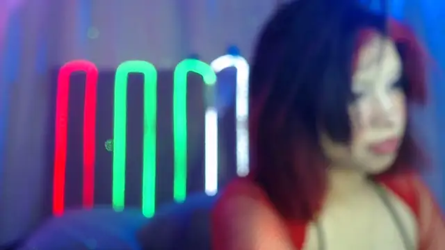 Snapshot of Raven_Goth8 chatting on 02-14-26, 07:10 Raven Goth8 online show from 02-14-26, 07:10