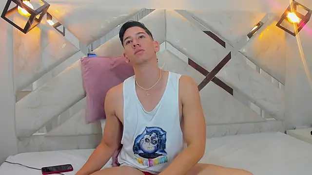 Angel Sanzz online show from 02-18-26, 01:29