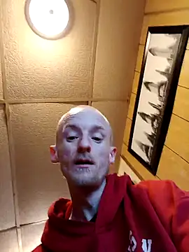 Zippy247 online show from 02-20-26, 03:25