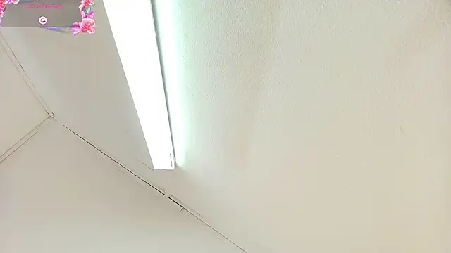 Snapshot of tifanibrown chatting on 01-31-26, 07:11 tifanibrown online show from 01-31-26, 07:11