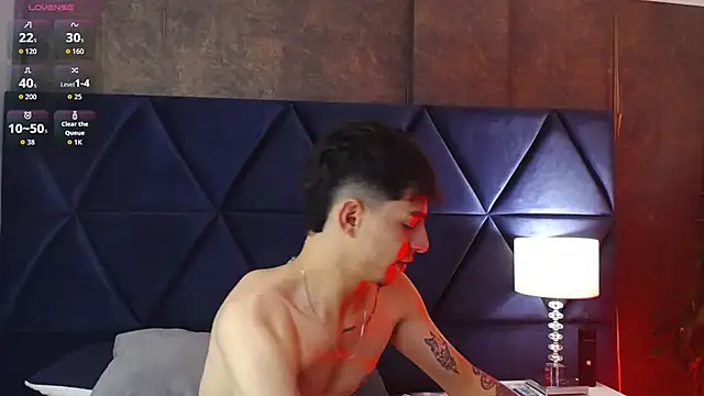 Logan Woods online show from 02-27-26, 12:27