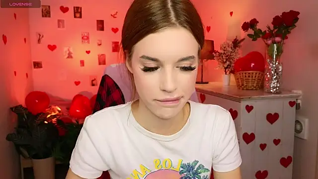 Anna Lumina online show from 02-17-26, 08:59