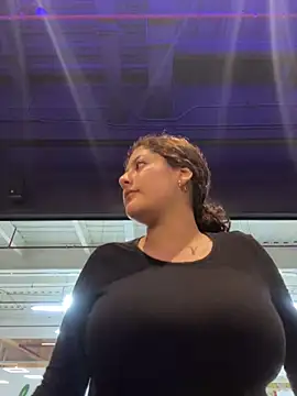 lizzy luminair online show from 02-04-26, 02:01