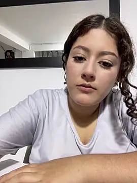 lizzy luminair online show from 02-26-26, 12:53