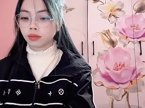 Suki 99 online show from 02-14-26, 07:32