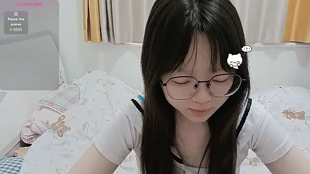 Snapshot of weiwei4999 chatting on 03-01-26, 07:10 weiwei4999 online show from 03-01-26, 07:10