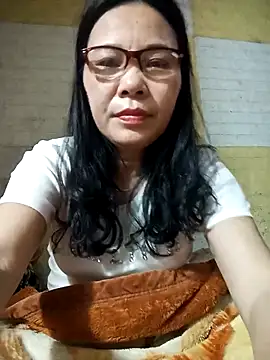 Snapshot of Nuna_689 chatting on 02-23-26, 08:01 Nuna 689 online show from 02-23-26, 08:01