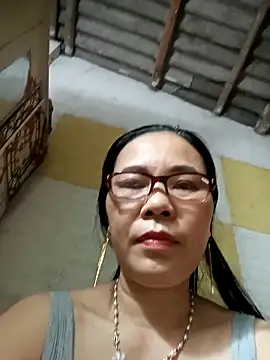 Snapshot of Nuna_689 chatting on 02-24-26, 02:59 Nuna 689 online show from 02-24-26, 02:59