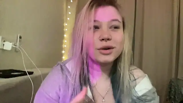 Lulu Di online show from 03-12-26, 05:30