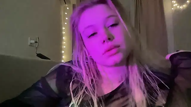 Lulu Di online show from 04-02-26, 07:55