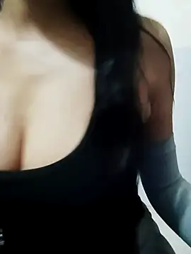 AngelTrisa online show from 02-05-26, 10:47