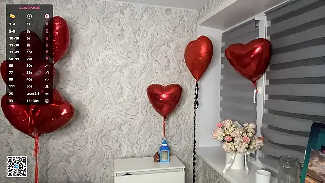 Snapshot of CindyHines chatting on 02-17-26, 02:24 CindyHines online show from 02-17-26, 02:24