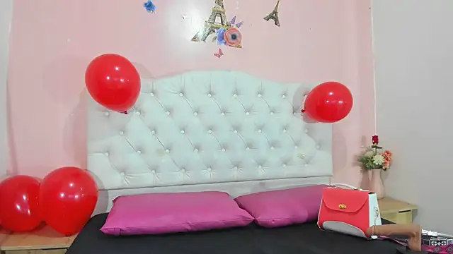 elianacollins23 online show from 02-14-26, 03:58