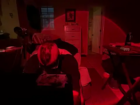 Snapshot of daddydonkey84 chatting on 02-18-26, 04:52 daddydonkey84 online show from 02-18-26, 04:52