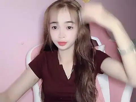 Emily031 online show from 02-12-26, 04:02