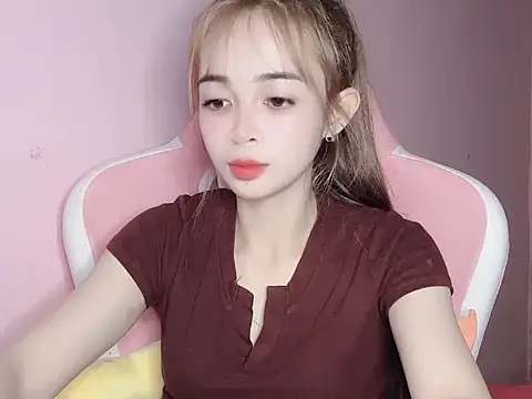 Emily031 online show from 02-15-26, 05:31