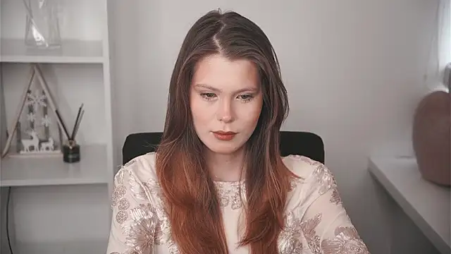 Snapshot of MarnieWootan chatting on 02-24-26, 04:43 MarnieWootan online show from 02-24-26, 04:43