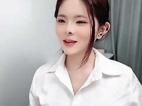 Snapshot of cherry-_-cherry chatting on 02-23-26, 02:20 cherry- -cherry online show from 02-23-26, 02:20