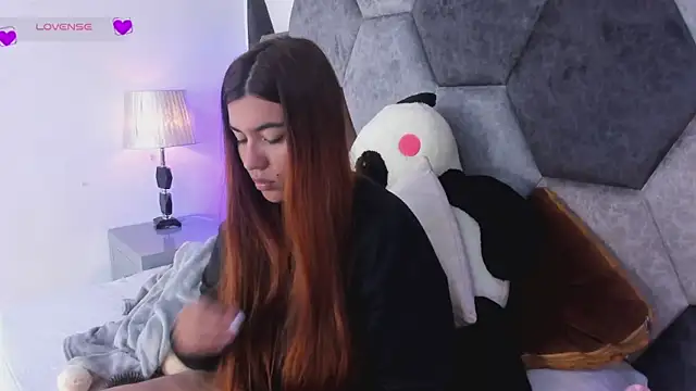 Snapshot of DulceJones chatting on 02-24-26, 08:29 DulceJones online show from 02-24-26, 08:29