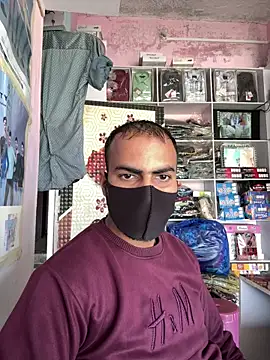 Snapshot of hardlysuck chatting on 02-05-26, 07:46 hardlysuck online show from 02-05-26, 07:46