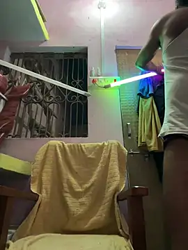 Snapshot of hardlysuck chatting on 02-19-26, 02:13 hardlysuck online show from 02-19-26, 02:13