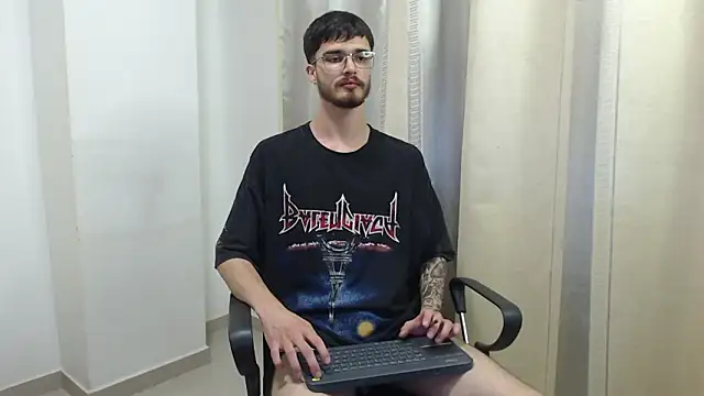 Snapshot of joseh0se chatting on 02-01-26, 02:54 joseh0se online show from 02-01-26, 02:54