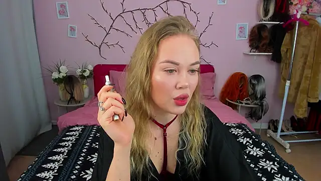 AnnaWillowX online show from 02-14-26, 07:49