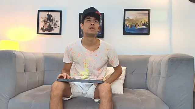 Snapshot of PRETTY_COCK1 chatting on 02-15-26, 07:16 PRETTY COCK1 online show from 02-15-26, 07:16