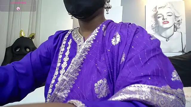 Snapshot of kavya_suri_ chatting on 02-18-26, 07:21 kavya suri online show from 02-18-26, 07:21